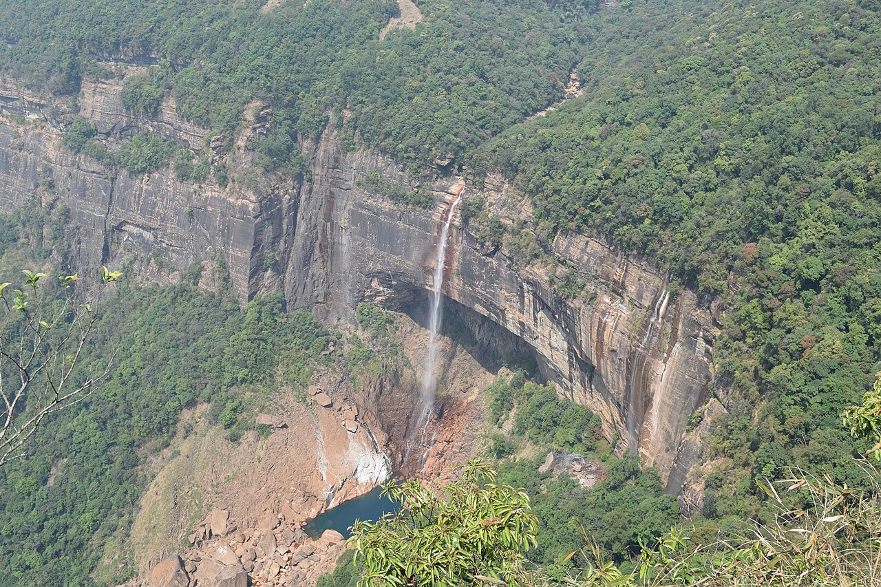 Cherrapunji road view