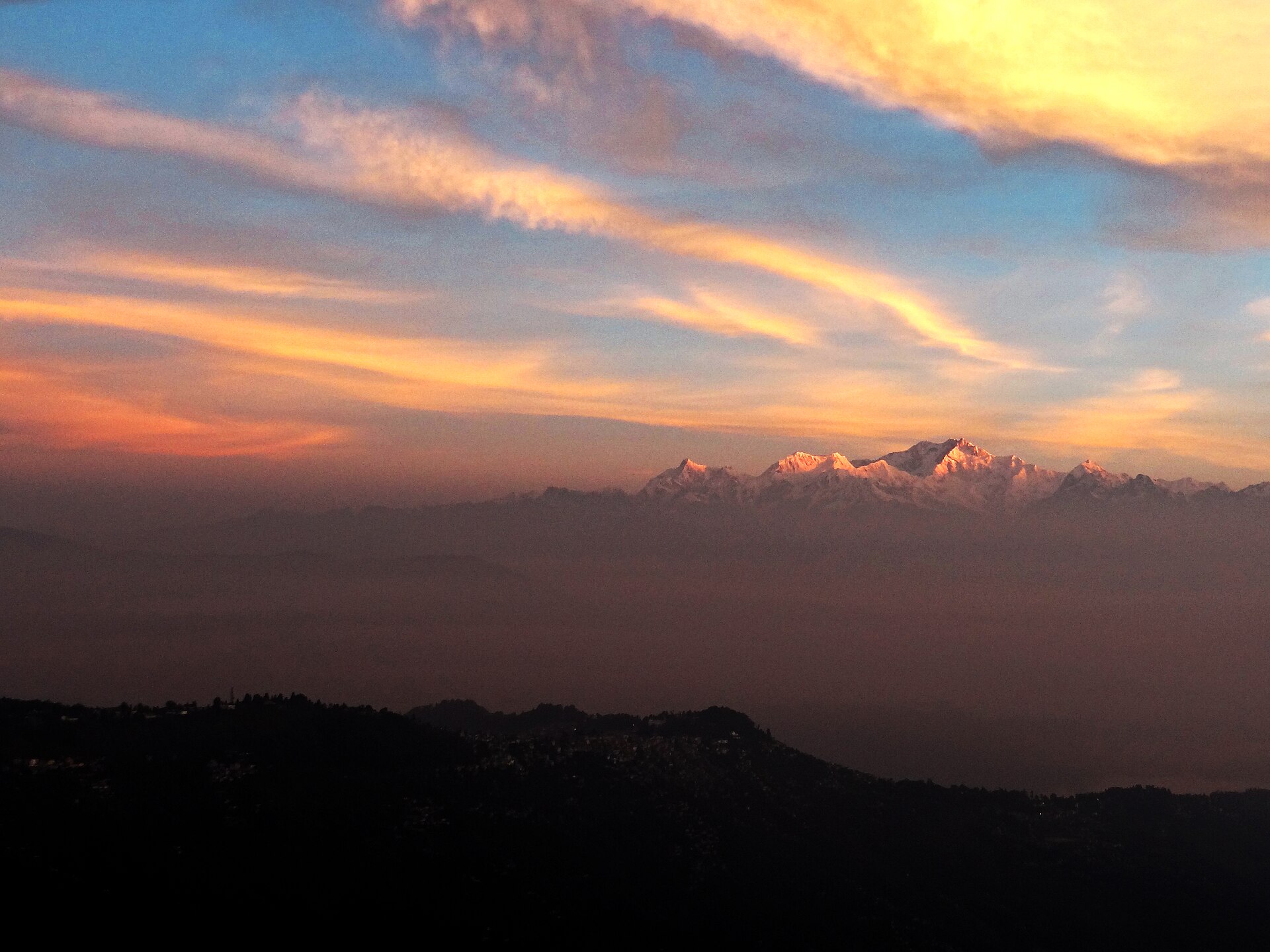 Sikkim & Darjeeling Complete — Yumthang, Pelling and Tiger Hill